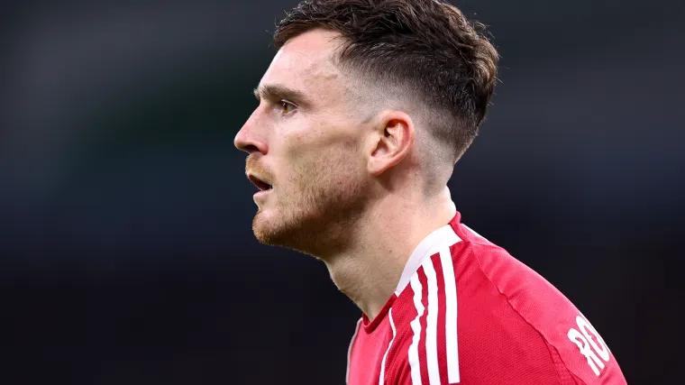 Andy Robertson honest on Liverpool's title hopes after Man City defeat