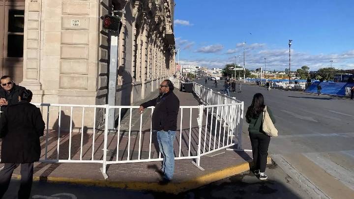 ¡Toma precauciones! Cierran calles del centro por desfile del 20 de Noviembre