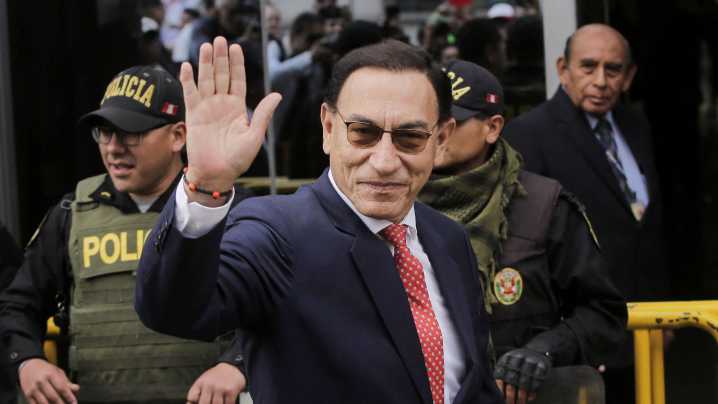 El expresidente peruano Martín Vizcarra, condenado a 14 años de prisión por recibir sobornos