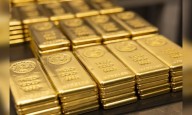 Gold steadies as investors weigh stock jitters, rate