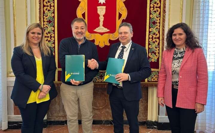 Globalcaja renueva el convenio de apoyo al Auditorio