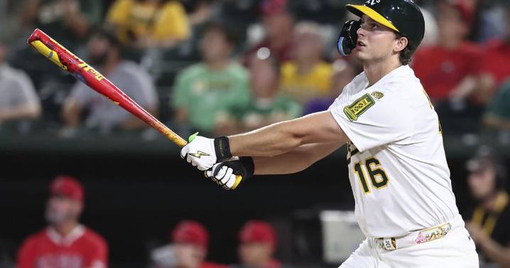 Athletics 1B Nick Kurtz wins AL Rookie of the Year award, Braves C Drake Baldwin wins NL honor