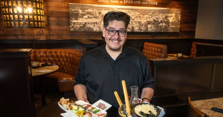 Spokane area restaurants offering service member deals on Veterans Day