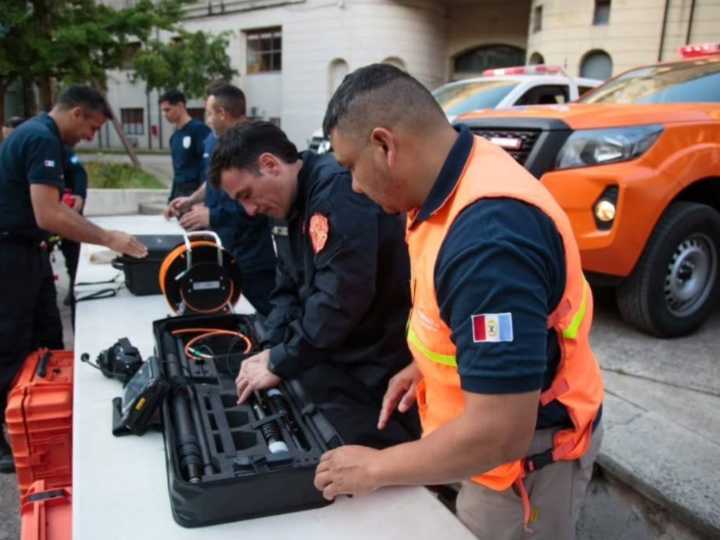 Una brigada de Santa Fe se sumó a la búsqueda de los jubilados desaparecidos en Chubut: llevan kit de localización y drones térmicos