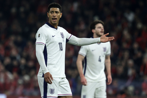 Tuchel dice que Bellingham debe aceptar sus decisiones tras su reacción al ser sustituido