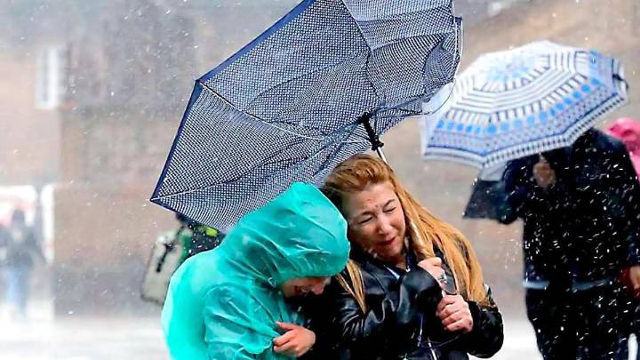 Aviso naranja en Málaga: tormentas, granizo y riesgo de tornados para este miércoles