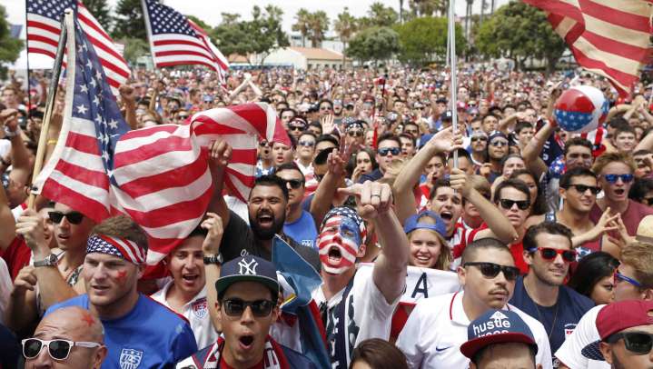Una encuesta muestra que el 47% de los estadounidenses considera que el gran déficit comercial de EU es una emergencia económica