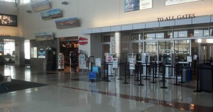 Flight reductions could impact travel as government shutdown affects air traffic controllers