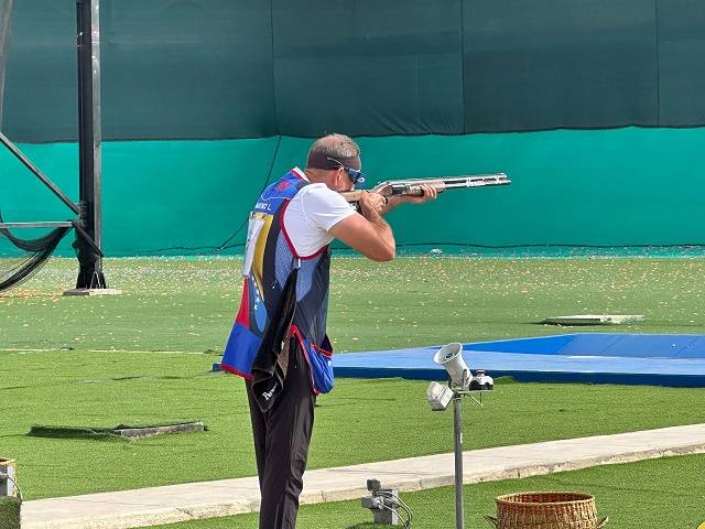 Leonel Martínez lideró con oro el trap