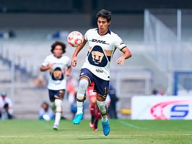 Pumas golea 4-1 a Xolos y alcanza la décima posición en la tabla