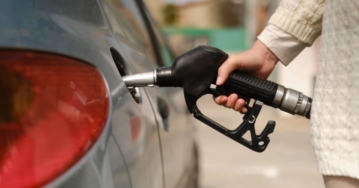 RAC says drivers could be saving money on petrol and diesel at these top supermarkets
