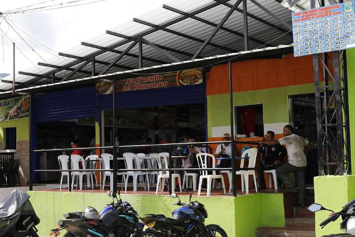 Disfrute los mejores platos típicos en el Centro de Ibagué, a buen precio y en instalaciones modernas