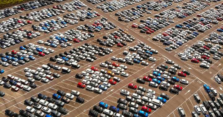 October Auto Sales Hit Record 40.2 Lakh Units On Festive Demand, GST Cuts; Two