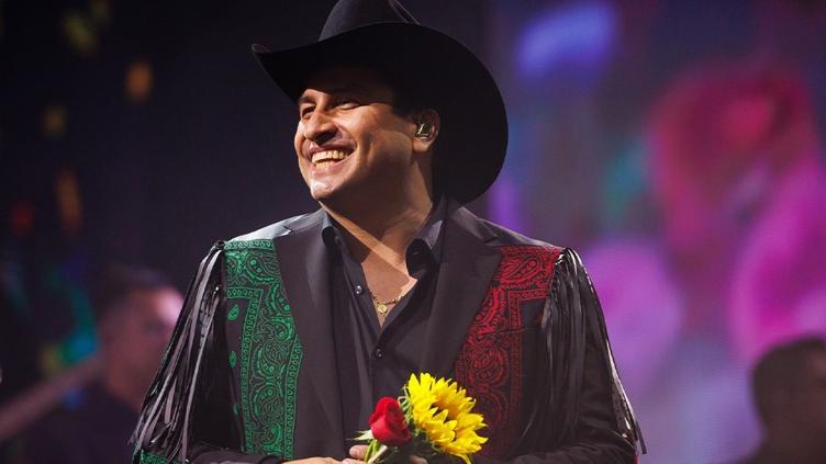 Viene Julión Álvarez a Chihuahua