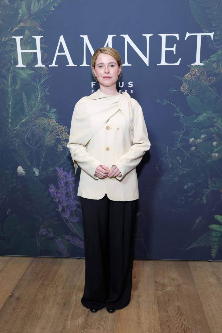 I’m Admittedly Low on Hamnet-Related Headlines