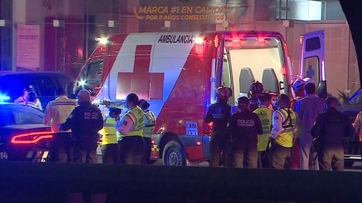 Conductora Atropella a Dos Elementos de Tránsito de Monterrey en Filtro Antialcohol