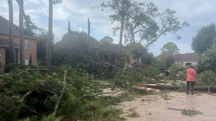 Tornado leaves behind ‘significant’ path of destruction in Houston area