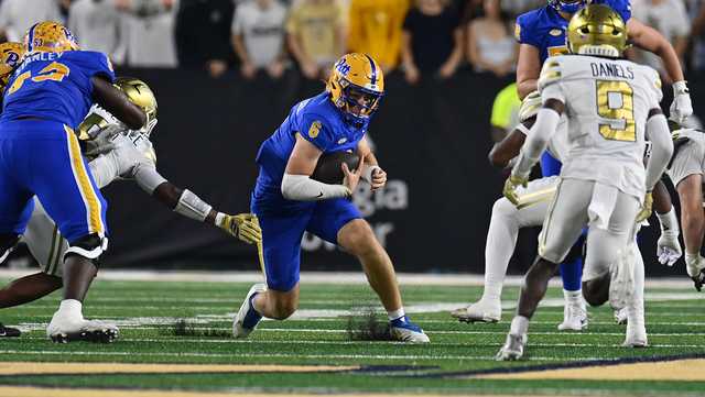 Pitt returns to AP Top 25 college football poll