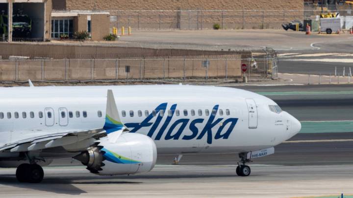 Alaska Airlines Expands San Diego Network with 42% Growth in 1 Year