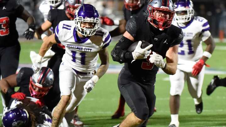 Miles Khatri is transforming Pike Road football offense