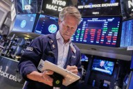 S&P/TSX composite up nearly 250 points, U.S. stock markets also higher