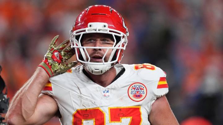 Travis Kelce plans to decide on retirement after the season
