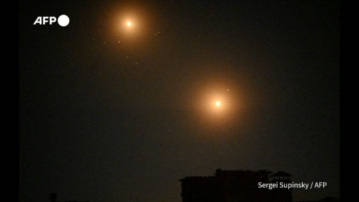 Kyiv Hit By ‘Massive’ Russian Airstrikes, Fires Reported Across Nearly All Districts