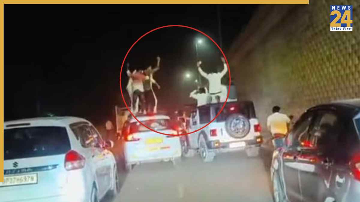 Viral video: Young men dance, perform dangerous stunts atop moving cars, trigger traffic chaos