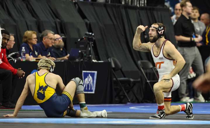 ‘Once a Jersey guy, always a Jersey guy’: Ruiz, Ventresca start national title hopes at home