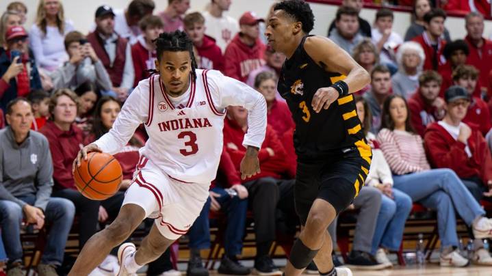 No. 25 Indiana returns from break and takes control quickly in 100