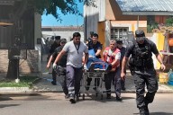 Por conflicto con su pareja provocó un incendio: puso piolas en tanques de combustible de autos