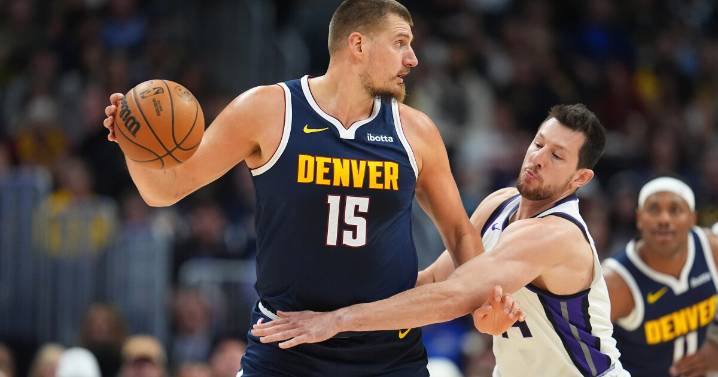 Jokic scores season-high 34 points to lead the Nuggets past the Kings, 130