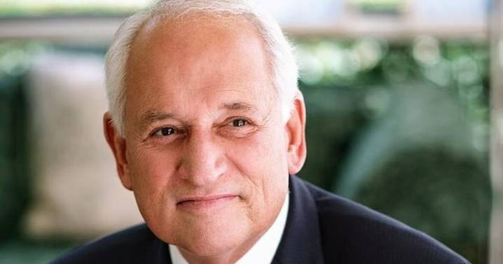 Troy University announces transition plan for Chancellor Jack Hawkins’s retirement