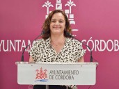 El PSOE señala falta de mejoras en las paradas de autobús durante seis años y demanda medidas al Ayuntamiento