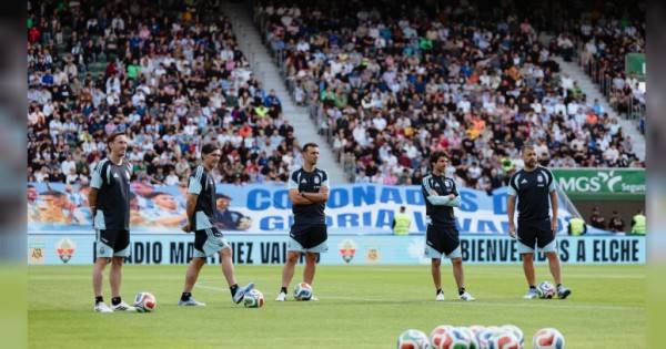 Argentina está en Angola para el amistoso en la fecha FIFA