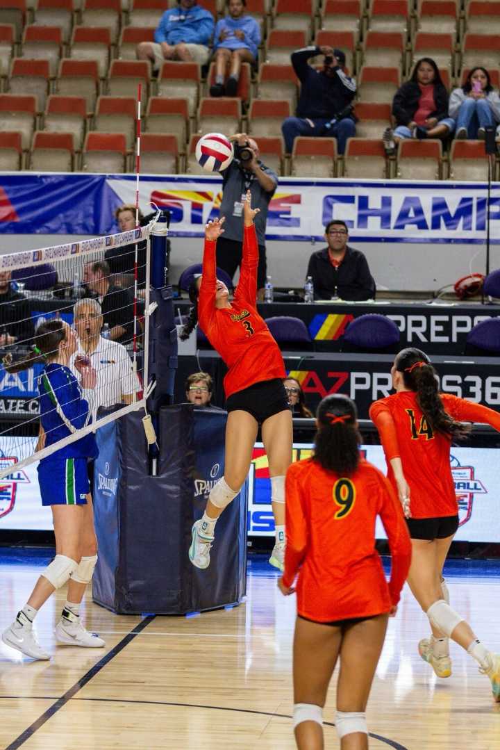 Xavier Prep volleyball handles Corona del Sol for Arizona 6A title