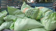 MP News: Agriculture Dept Seizes Trolley Carrying Illegal Fertiliser Amid Shortage In Chhatarpur; FIR Filed Against 4