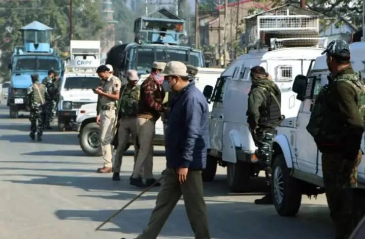 Counter-Intelligence Kashmir conducts raids across valley