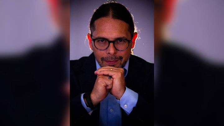 Segundas voces, de Freddy Ñáñez, se presenta este domingo en la 16ª Feria del Libro de Caracas