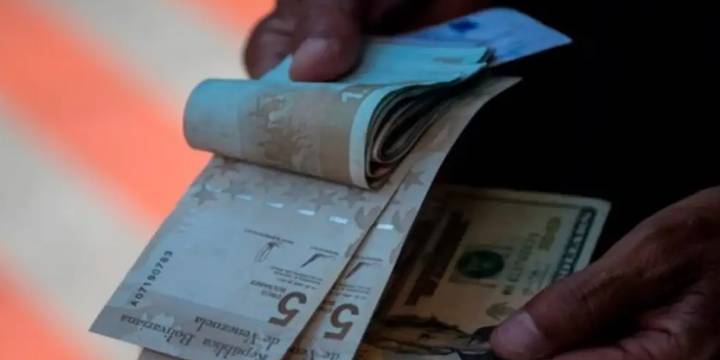 Inicia pago del tercer mes de aguinaldos