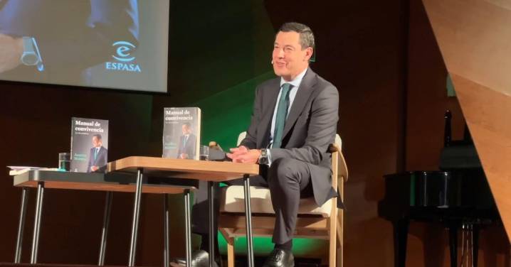Juanma Moreno presenta en Madrid su libro 'Manual de convivencia. La vía Andaluza'