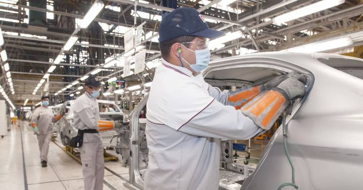 Alerta automotriz: la producción de autos no despega y el sector busca nuevos mercados internacionales