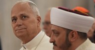 Pope Leo pushes for peace and unity at Blue Mosque in Turkey
