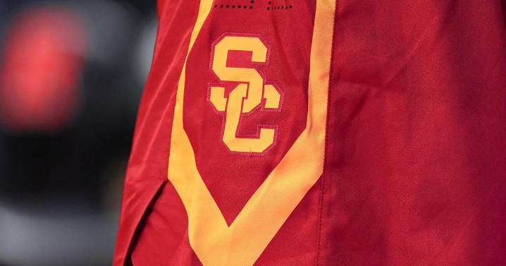 Cofie's 23 leads USC past Cal Poly 94