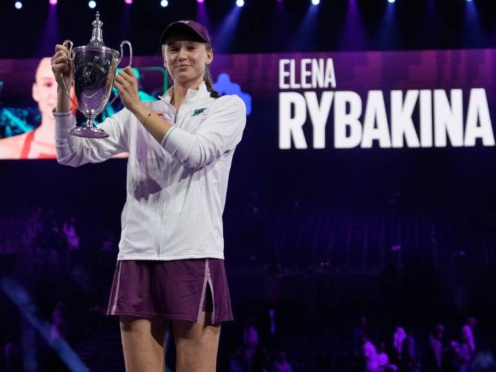 Elena Rybakina beats Aryna Sabalenka to win WTA Finals