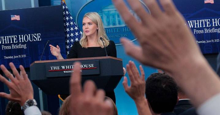 Judge orders White House to use American Sign Language interpreters at briefings