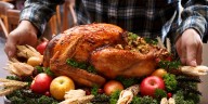 This Is the EXACT Time You Should Eat Thanksgiving, According to the Experts