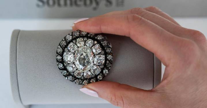 Sotheby's says a diamond brooch lost by Napoleon as his forces fled Waterloo sells for $4.4 million
