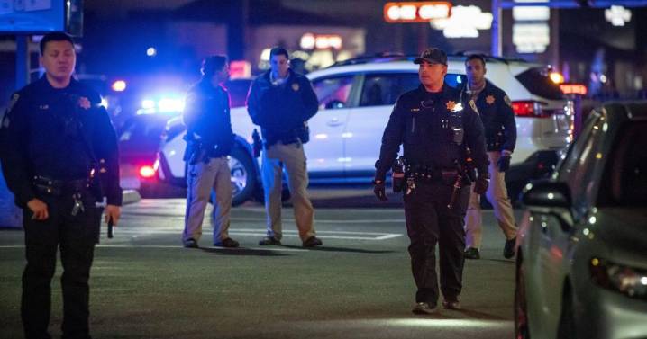 4 dead and 10 wounded in shooting at banquet hall in Stockton, California