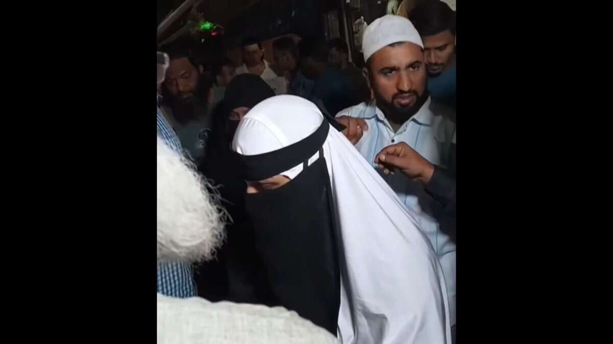 Hyderabad: Kin of Madinah bus accident victims leave for Saudi Arabia